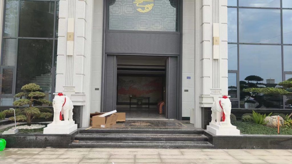 湘潭别墅门墩大象摆件