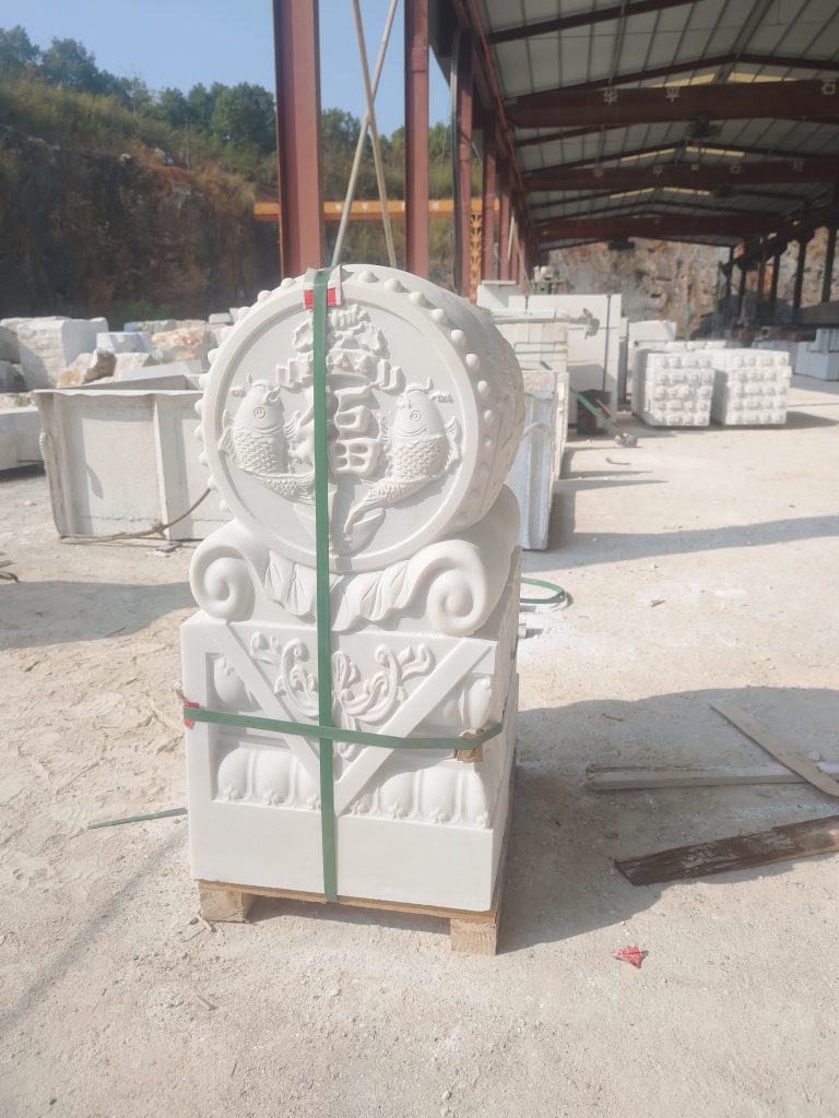 汉白玉抱鼓门墩福